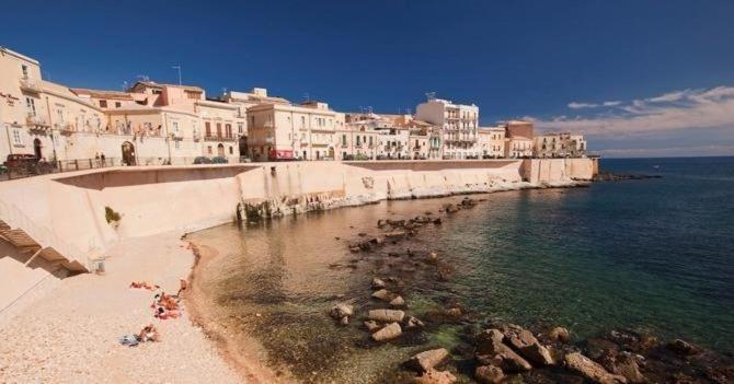 Terrazza Dei Mori - Seaview Terrace In Ortigia Leilighet Syracuse Eksteriør bilde